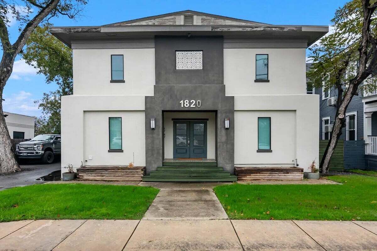 Perfect for Professionals - Quiet & Comfortable 2BR in San Antonio