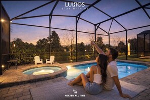 Indoor pool, a heated pool - Disney Lux Getaway! Solara Dream Villa/Heated Pool (Kissimmee)