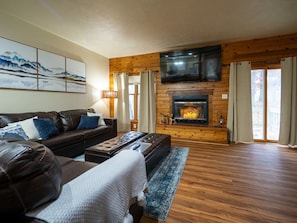 TV connectée, cheminée