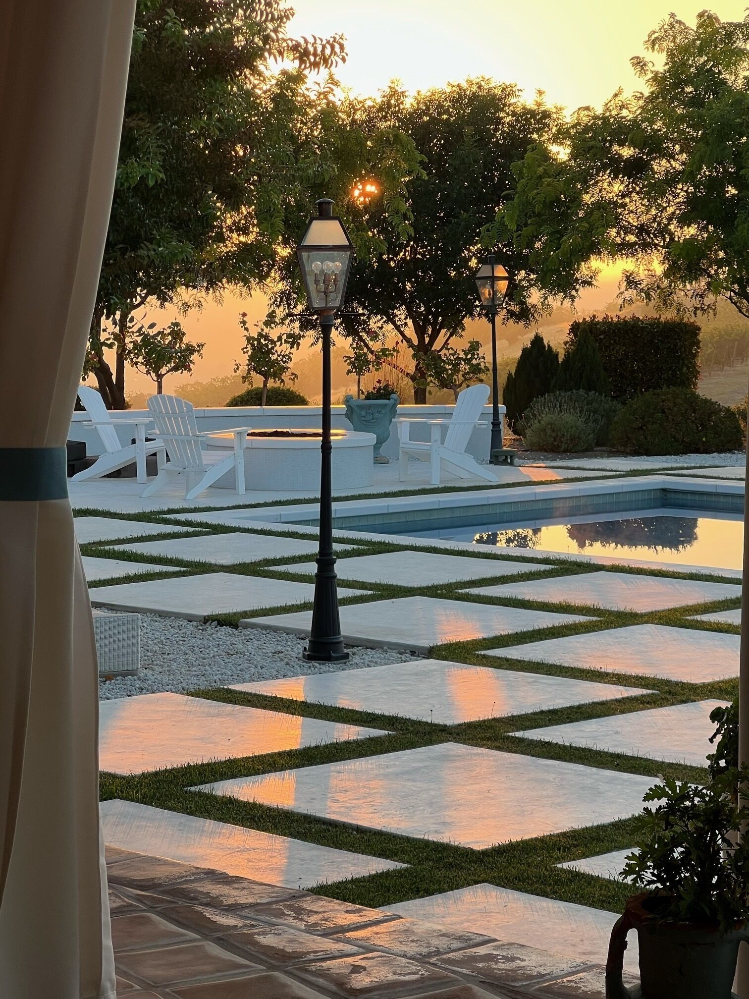 حمام سباحة