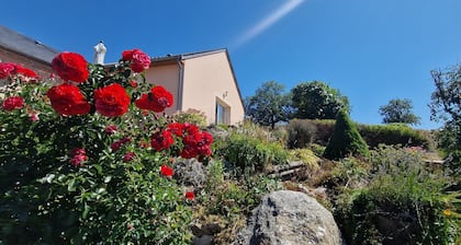 Gîte du Puech -Gîte-Baño privado con bañera