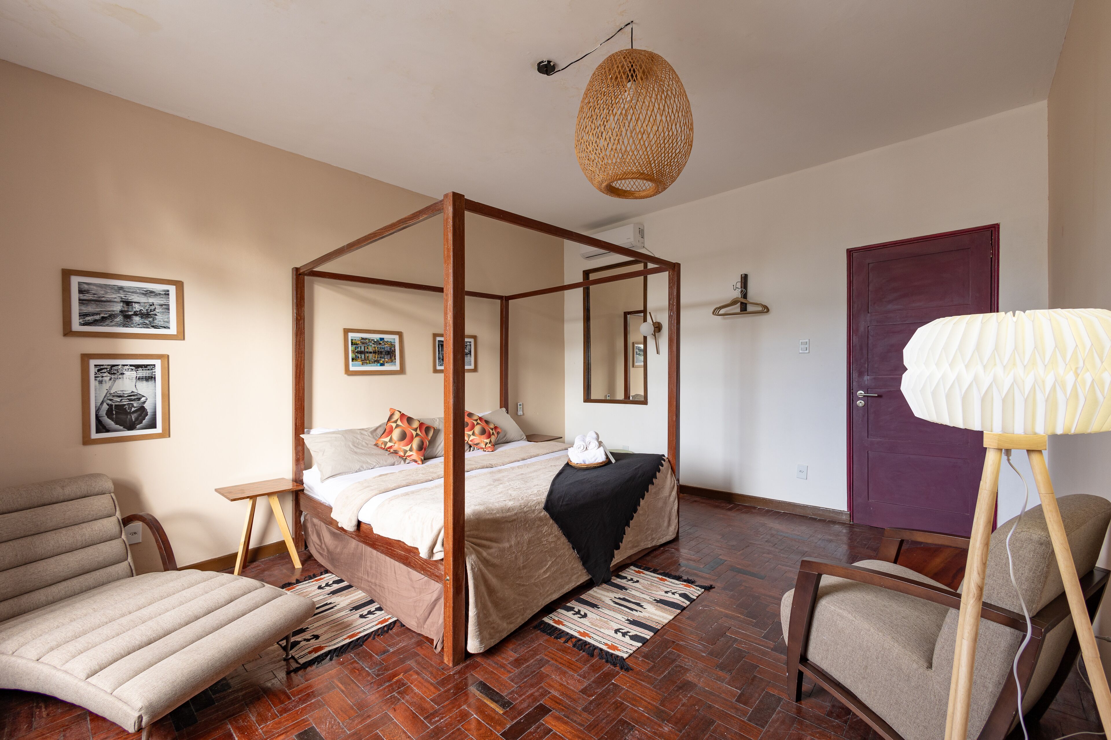 Quarto conforto | 10 quartos, camas com colchões de espuma com sistema de memória