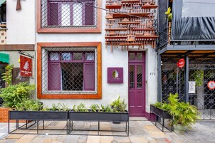 Fachada de la propiedad