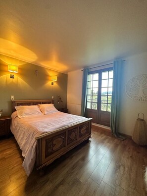 4 soveværelser, Wi-Fi, sengetøj, adgang for kørestole