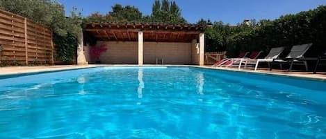 Piscine extérieure