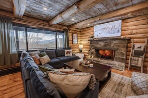 Living area - The Birchwood Cabin - Stunning Mountain Views (Sunderland)