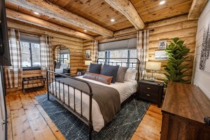 3 bedrooms, iron/ironing board, WiFi, bed sheets - The Birchwood Cabin - Stunning Mountain Views (Sunderland)