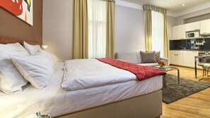 1 camera, ferro/asse da stiro, Wi-Fi, lenzuola