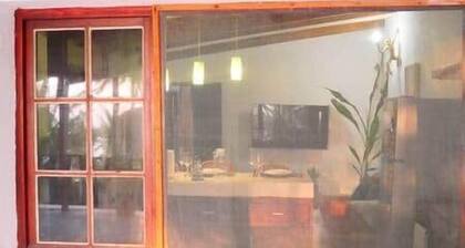 Studio Tropical Jungle-Vue sur Mer/Pied dans l'eau