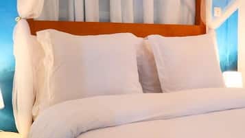 1 dormitorio, tabla de planchar con plancha, Internet y ropa de cama