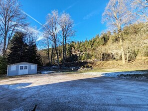 Property grounds - Chalet Refait à Neuf, 200m du lac et Piste Cyclable, Boulodrome Babyfoot Jeux (Gérardmer)