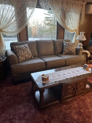 Living area - Nostalgic Home Close to Acadia National Park and Bar Harbor (Hancock)