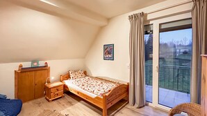 Unclassified image, 2 of 32, button - Beautiful, spacious holiday apartment in Neroth (Neroth)