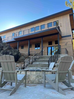 Exterior - Tahoe Luxury Home - Scenic Views (Truckee)