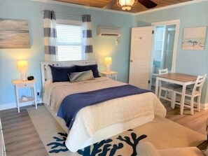 1 bedroom, iron/ironing board, free WiFi, bed sheets