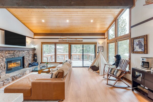 Nhà (4 Bedrooms) | Nội thất