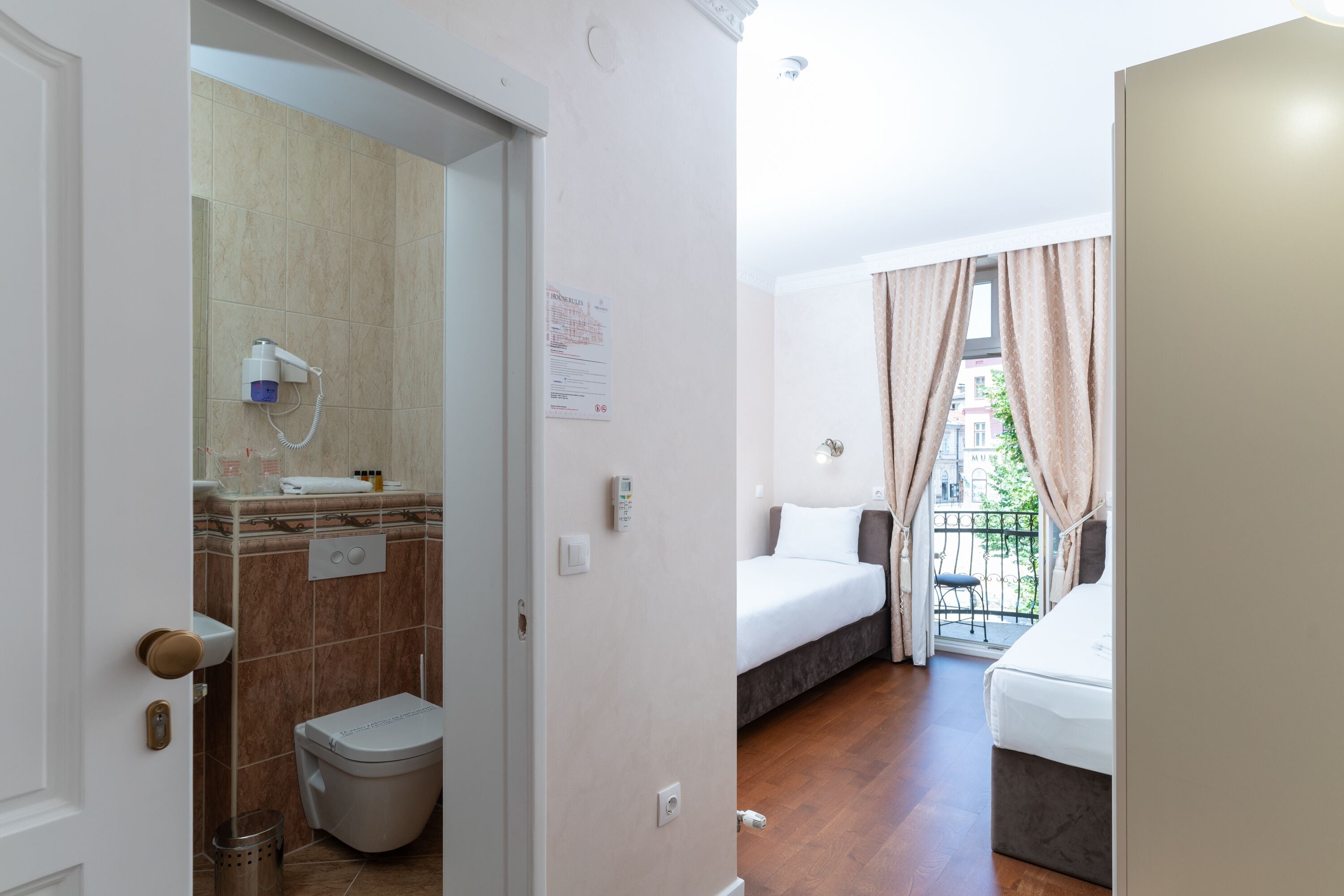 Foto - Ornament Hotel