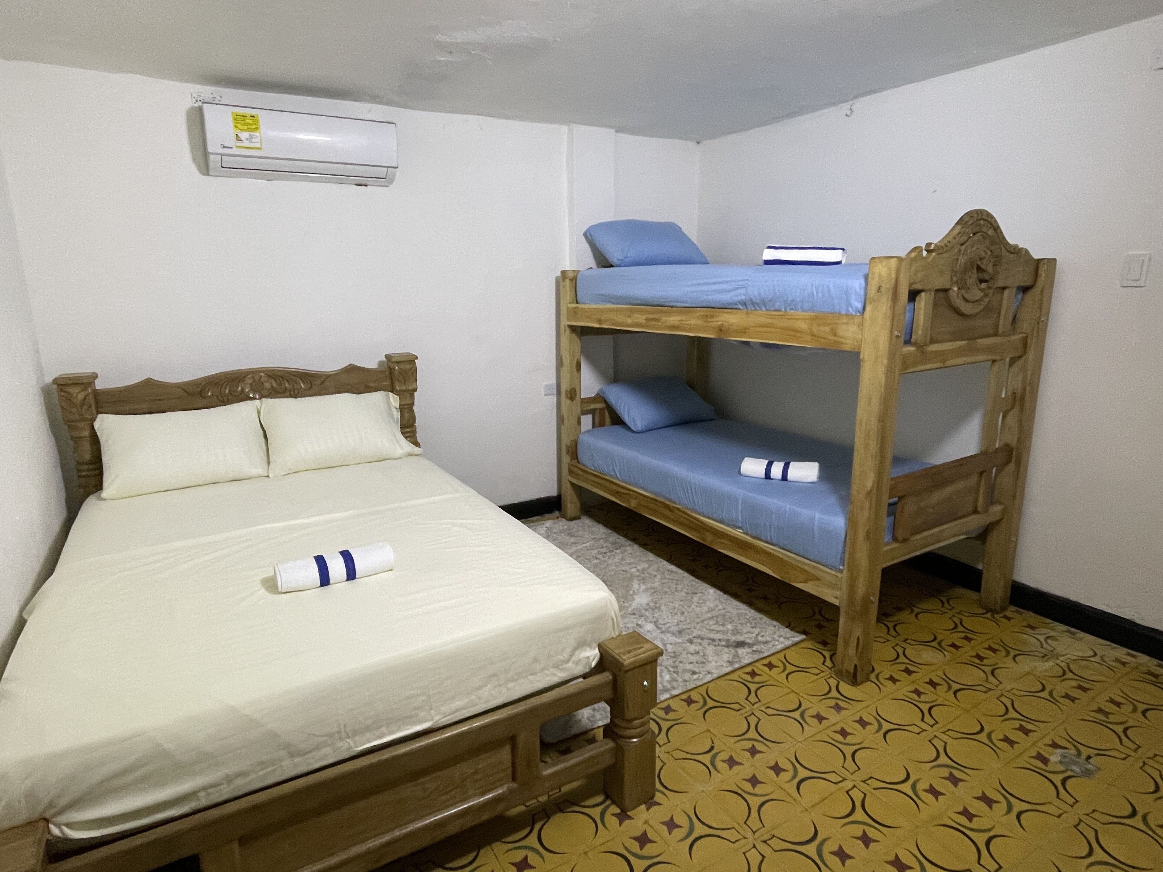 3 habitaciones, wifi y ropa de cama 