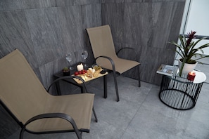 Panoramic Double Room | Terrace/patio - Casa Cheljo (Guadalajara)