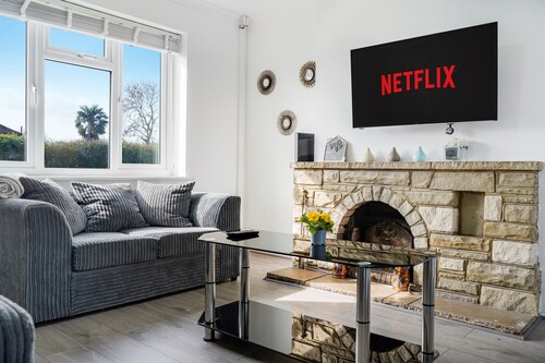 28 mins > LDN | Coffee Machine, Fast WiFi & Garden