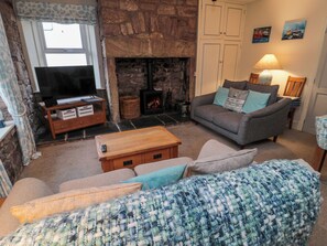 Cottage | Living area - The Haven (Seahouses)