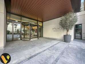 Front of property - Palace Waterfront Living Dubai Creek (Dubai)