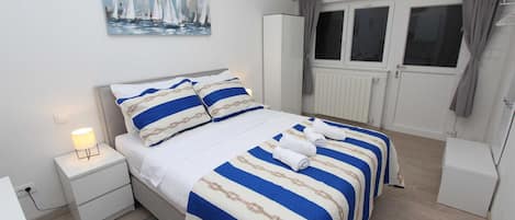 1 bedroom, iron/ironing board, free WiFi, bed sheets