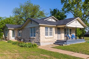 Exterior - Urban Cowboy  (Fort Worth)