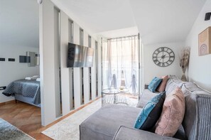 1 bedroom, iron/ironing board, free WiFi, bed sheets - SB Studio with Balcony (Rovinj)