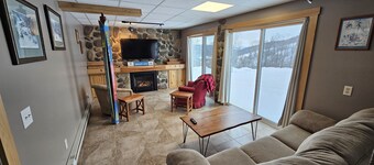 Swain Hill Hideaway offers beautiful ski area view. Accommodates 4 guests.