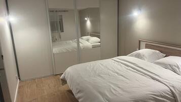 2 bedrooms, free WiFi, bed sheets