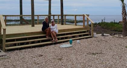 Gulf front RV Site, hook up and step up , take a breath and enjoy the sunsets