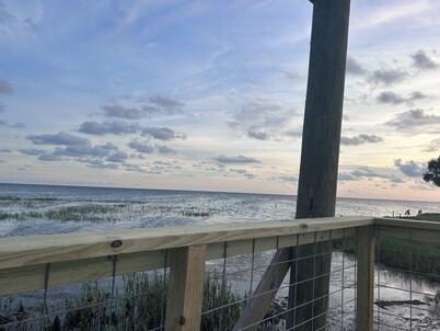 Gulf front RV Site, full hook up .take a breath and enjoy the sunsets