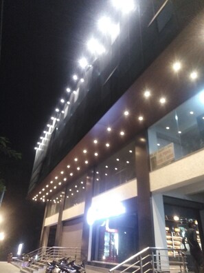 Exterior - J K Inn Hotel - Urban Express (Bengaluru)