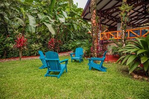 Property grounds - Tiny House in  La Fortuna with Jacuzzi and Pool (La Fortuna)