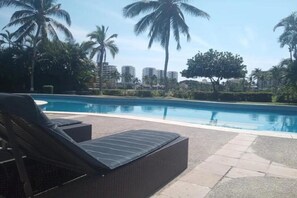 Pool -  Short Term Rentals in Marina Vallarta :The New Place you can now call home away (Puerto Vallarta)