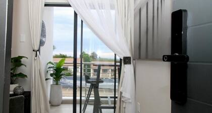 Urbane- By LaSerene -Carlswald