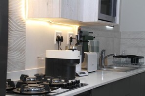 Microwave, oven