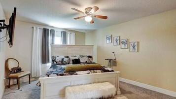 3 Schlafzimmer, Bügeleisen/Bügelbrett, WLAN, Bettwäsche