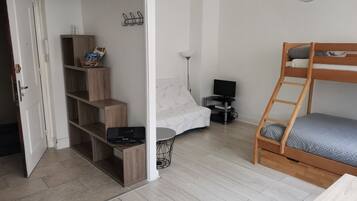 1 chambre, Wi-Fi gratuit, draps fournis