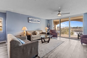 Condo, 3 Bedrooms | Living area | Smart TV, streaming services - Yacht Club Villas #2-301 3 Bedroom Condo by RedAwning (North Myrtle Beach)