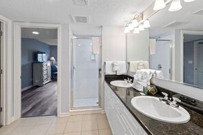 Condo, 3 Bedrooms | Bathroom | Towels, shampoo - Yacht Club Villas #2-301 3 Bedroom Condo by RedAwning (North Myrtle Beach)