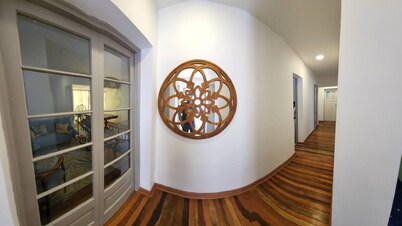 Private Double room with 2 twin beds in beautiful House - centric and safe Ñuñoa