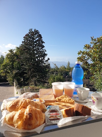 In-room dining. Le sette punte
