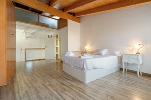 3 soverom, wi-fi (inkludert) og sengetøy