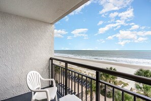 Property grounds - Beachfront Basics – Landmark Resort Oceanview Room (Myrtle Beach)
