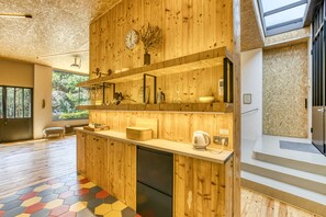 Interior - Espai Temps - Art Home: Loft luminoso con terraza y arte en el Ampurdán (Terrades)