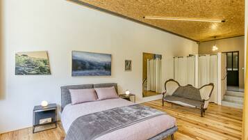 1 Schlafzimmer, BĂŒgeleisen/BĂŒgelbrett, kostenloses WLAN, BettwĂ€sche