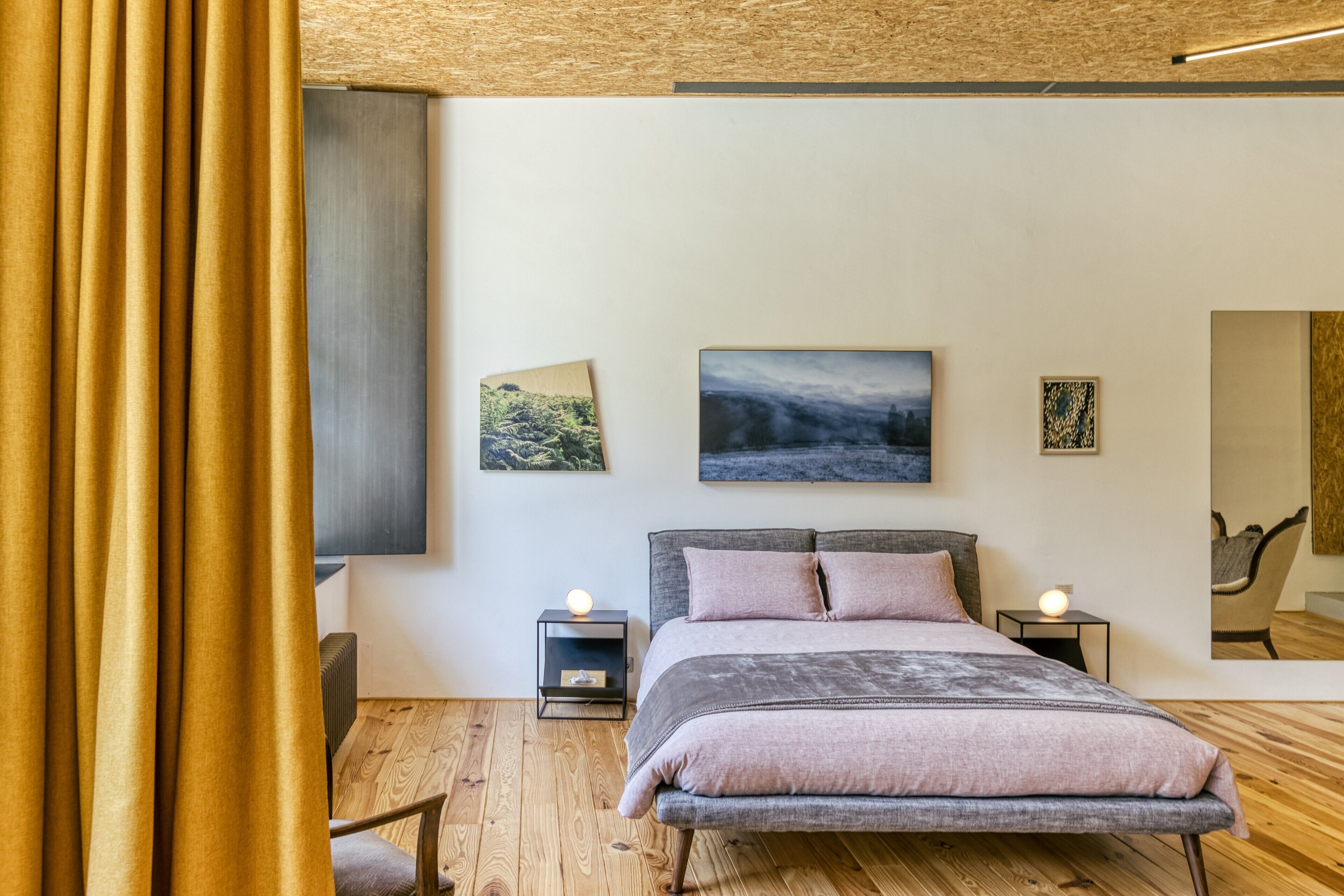 1 slaapkamer, een strijkplank/strijkijzer, gratis wifi, beddengoed