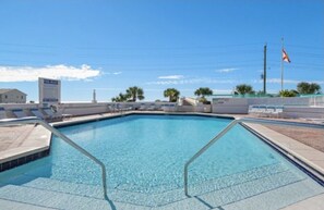 Außenpool, beheizter Pool